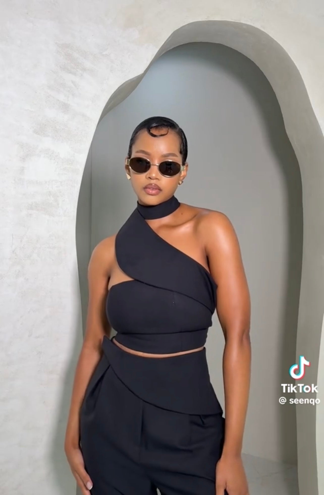 black two piece