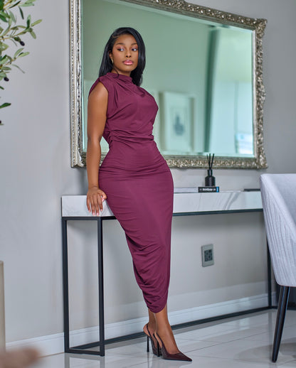 Burgundy dress with a side slit